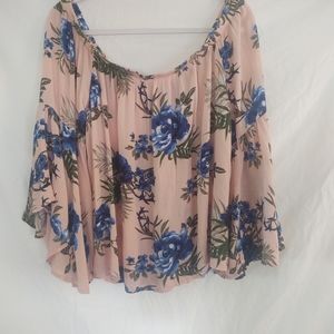Floral flowing crop top